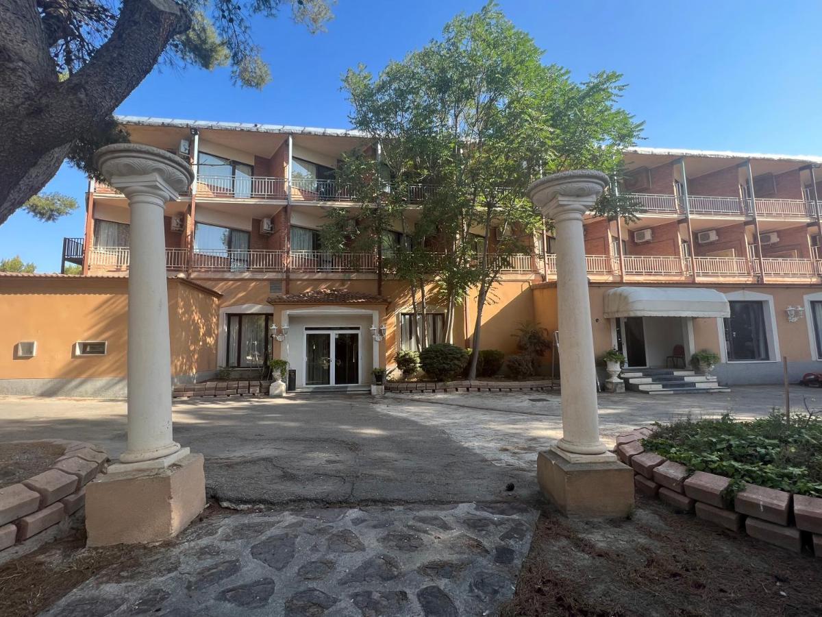 Hotel El Cisne Zaragoza Exterior photo